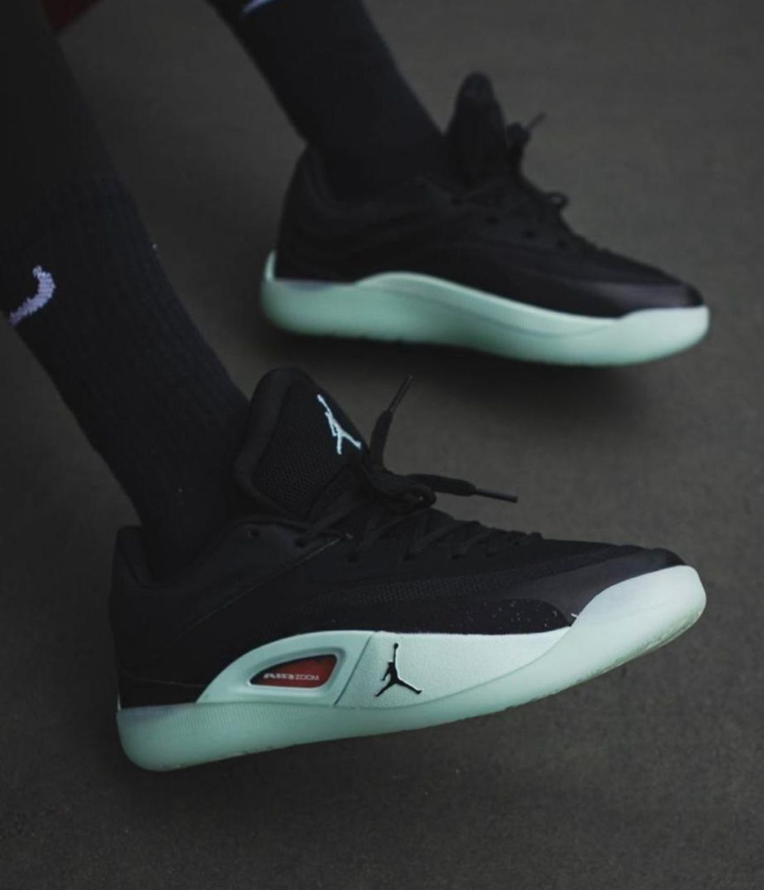Jordan Zion 4 3